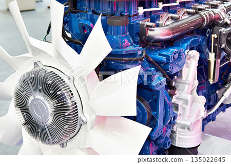 Diesel engine truck Diesel engine truck 135022645