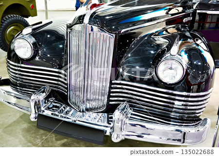 Luxury retro car Luxury retro car 135022688