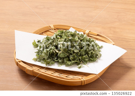 Apios tea leaves Apios tea leaves 135026922