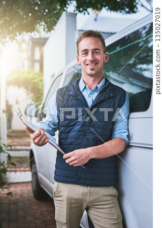 Portrait, documents and a delivery man with his van, checking a clipboard for an order or address. Logistics, ecommerce or supply chain with a male courier reading an inventory checklist for shipping 135027019