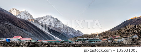 Dingboche settlement and surrounding Himalayan mountains in Nepal 135031003