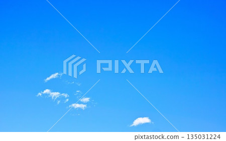 Blue sky and cloud image Blue sky and cloud image 135031224