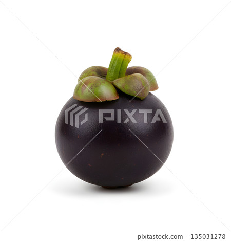 Mangosteen Fruit Whole Single Front View Emphasizing Calyx 135031278