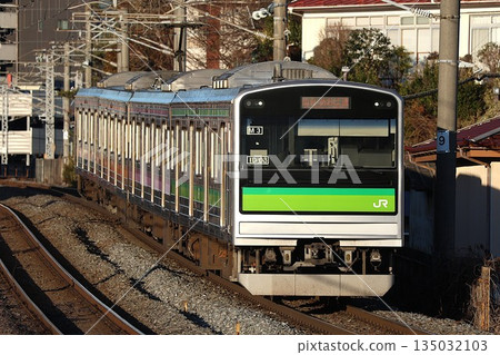 [JR East] 205 series 3100 series (Senseki Line: Nishi-Shiogama Station) 135032103