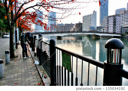 在春見釣魚，就在市中心 135034192