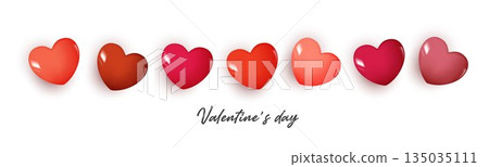 Valentine Day background with row of glossy pink and red heart shapes on white backdrop, romantic love concept for couples, wedding, anniversary, greeting card, banner, celebration and sweet. 135035111