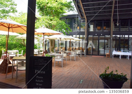 Terrace seating at Italian restaurant Lake Ashi Terrace in Hakone Terrace seating at Italian restaurant Lake Ashi Terrace in Hakone 135036859