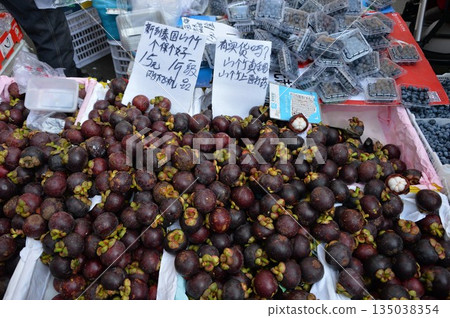 Morning market in Dalian, China Morning market in Dalian, China 135038354