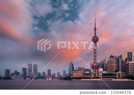 Oriental Pearl Tower at sunset, Shanghai skyline Oriental Pearl Tower at sunset, Shanghai skyline 135040378