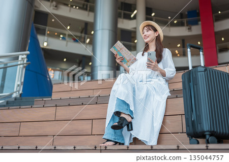 計劃旅行的女人 135044757