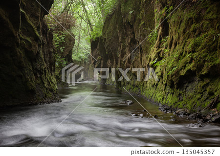 塔魯梅加羅的神秘山谷 135045357