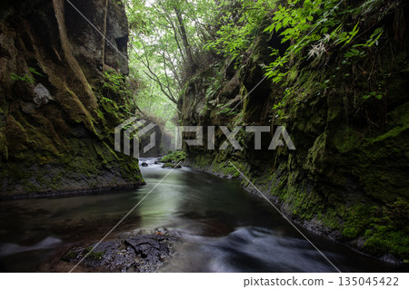 塔魯梅加羅的神秘山谷 135045422