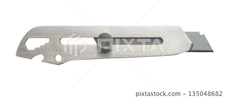 Construction knife close-up 135048682