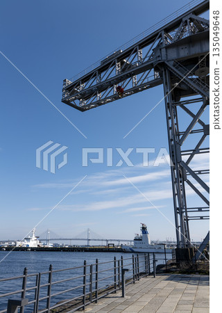 橫濱港新港碼頭 橫濱港鎚頭起重機 橫濱港新港碼頭 橫濱港鎚頭起重機 135049648
