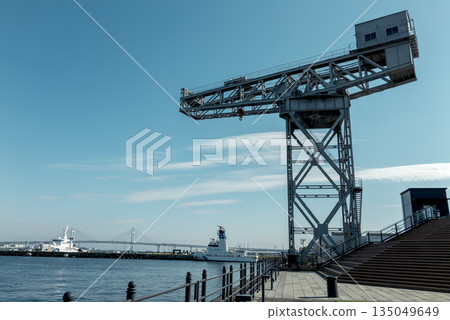 橫濱港新港碼頭 橫濱港鎚頭起重機 橫濱港新港碼頭 橫濱港鎚頭起重機 135049649