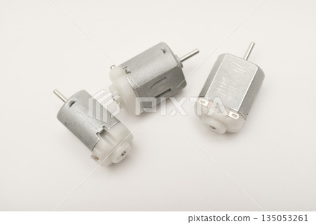Small electric motors for amateur electronics. Portable electric motor. Small electric motors for amateur electronics. Portable electric motor. 135053261