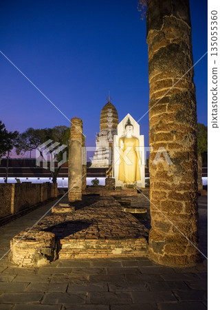 THAILAND PHITSANULOK PHRA ATTHAROS WAT YAI 135055360
