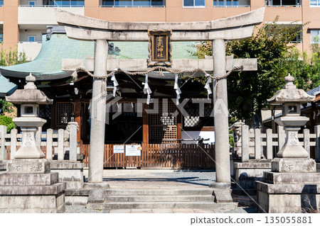 Named after Genbu, one of the four gods who protect the royal castle, Genbu Shrine (protecting the north of Kyoto) Torii Gate, birthplace of the Yasurai Festival 135055881