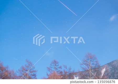 一顆流星墜落在南台山上 135056876