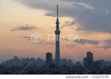 城市景觀 135057178