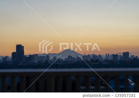 城市景觀 135057181