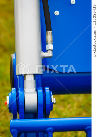 Hydraulic mechanism on modern machine Hydraulic mechanism on modern machine 135059439
