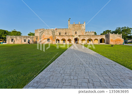 Convento de San Bernardino de Siena 135063695