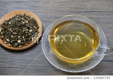 Echinacea tea Echinacea tea 135065797