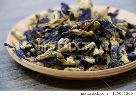 Butterfly pea Butterfly pea 135065809