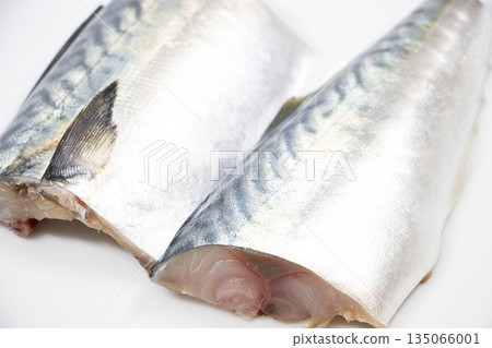 Mackerel fillet 135066001