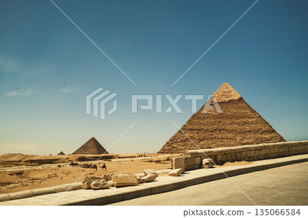 Classic View of the Great Pyramids Symbolizing Ancient Civilization Classic View of the Great Pyramids Symbolizing Ancient Civilization 135066584