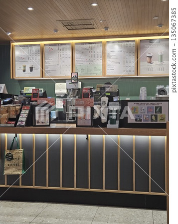 this is starbucks cafe display and interior 135067385