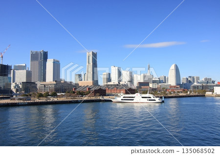 Minato Mirai, view from Osanbashi Pier, winter 135068502
