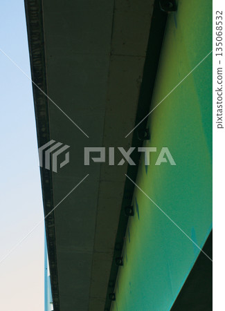 Viaduct viewed from below 135068532