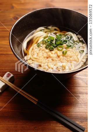 天上烏冬面 135069572