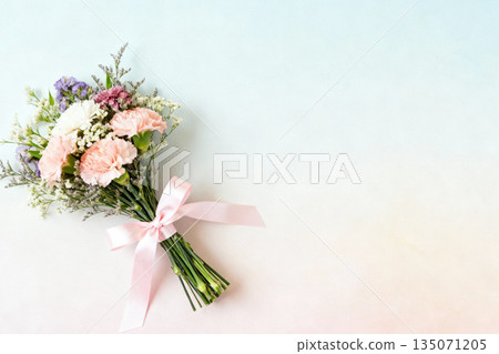 畢業季平鋪花束 135071205