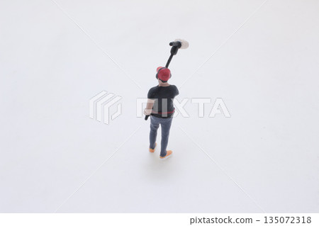 Miniature Construction Worker Figurine With Paint Roller Miniature Construction Worker Figurine With Paint Roller 135072318