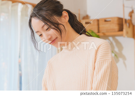 孝順的未婚女兒 135073254