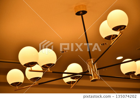 ceiling light  135074202