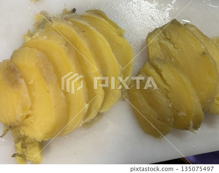 Dried potato Dried potato 135075497