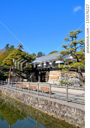 高知城堡Oppei和Tenshukaku 135076227