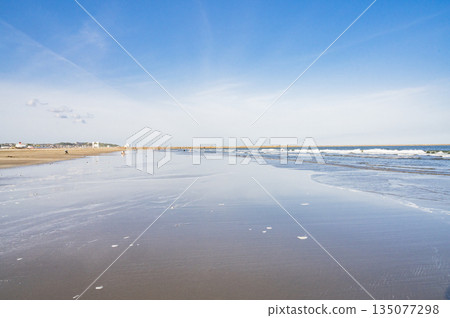 Reflection Beach (Oarai Town) in Ibaraki Reflection Beach (Oarai Town) in Ibaraki 135077298
