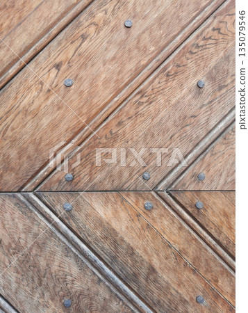 very old door texture 135079546