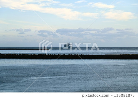 七海探險家號遊輪 135081873