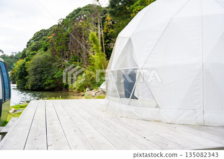 Waterside dome tent and deck [Photography cooperation: Oki Seaside Resort Miyabi] 135082343