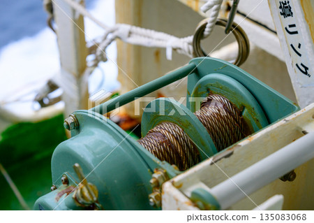 Ship's winch and wire Ship's winch and wire 135083068