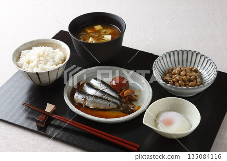 梅子水煮沙丁魚套餐 135084116