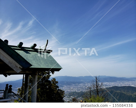 法滿山山頂灶神社上殿 135084338