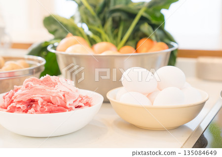 Preparing ingredients before cooking 135084649