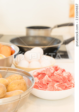 Preparing ingredients before cooking 135084667